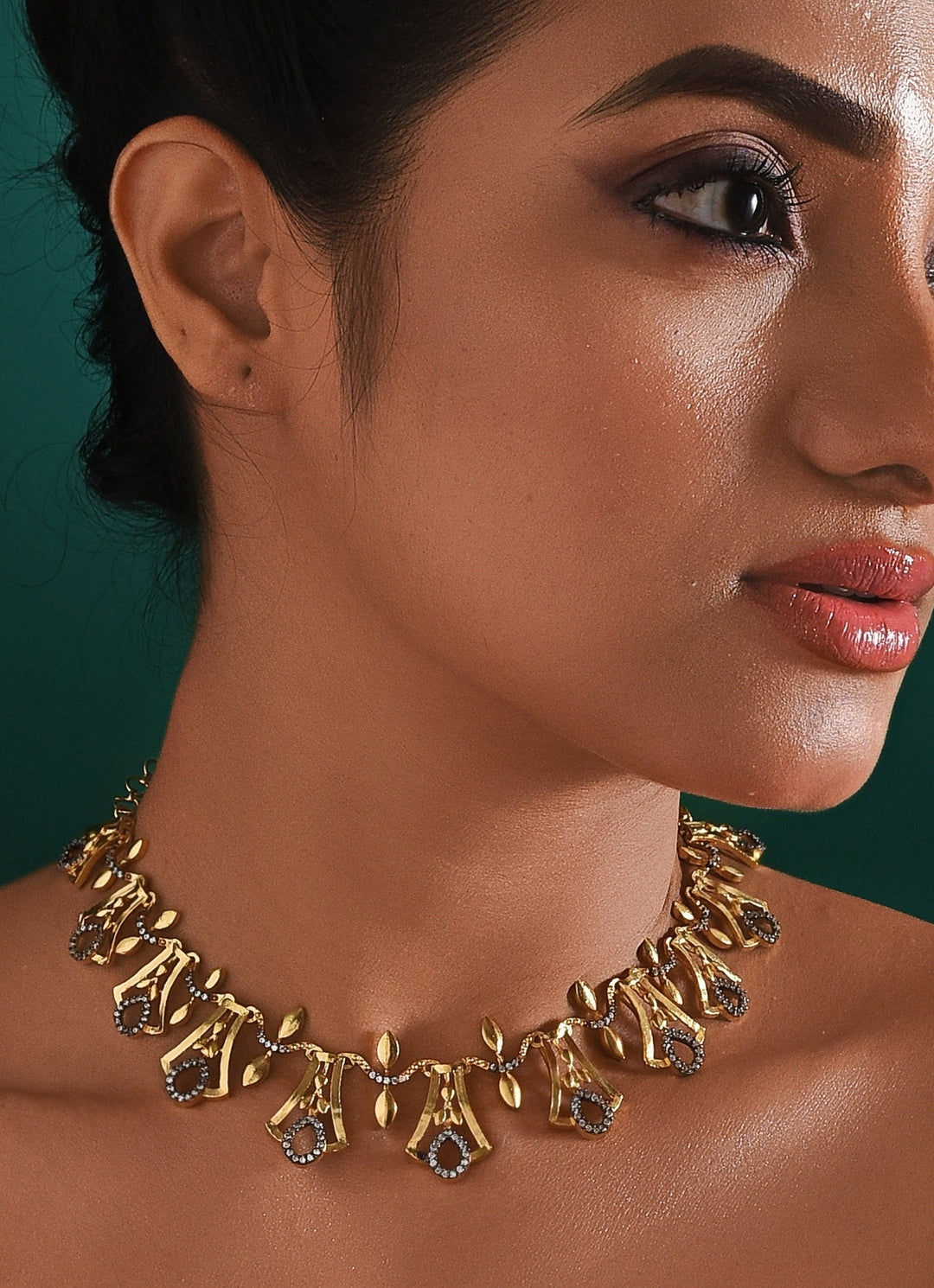 Gold Plated Dangling Necklace Zaza By Somya - Fabilicious Fashion