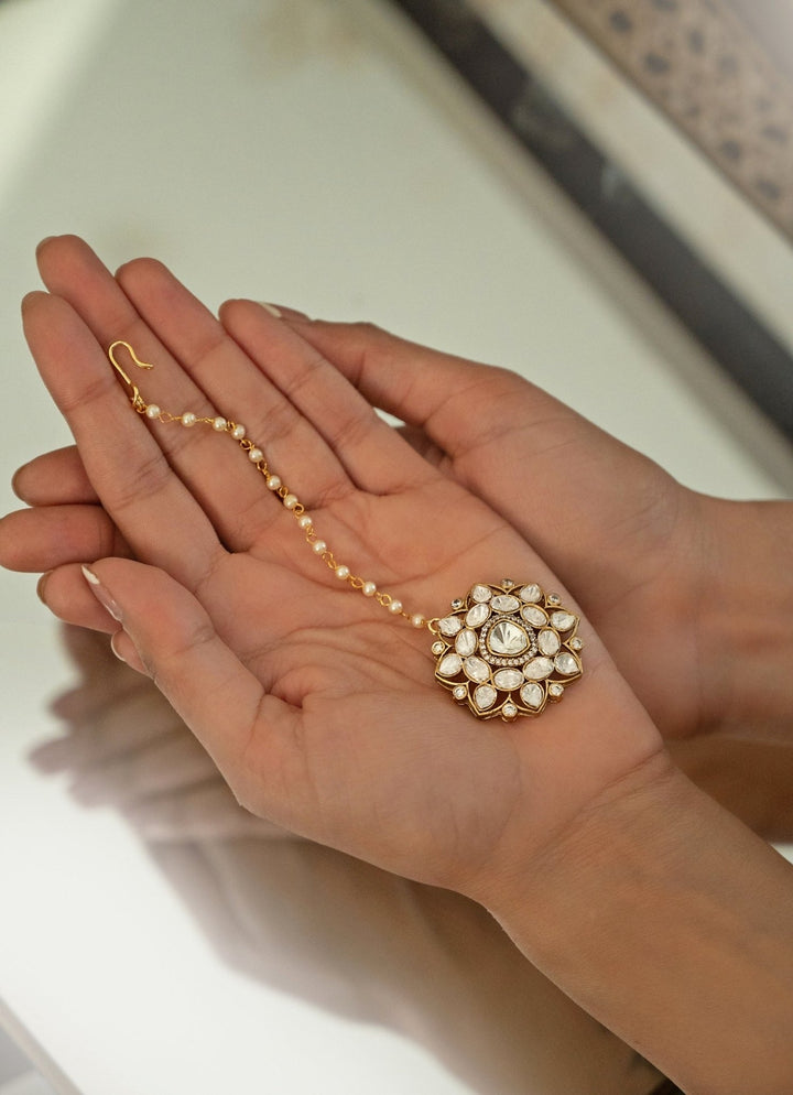 Do Taara Gold Plated Floral Polki MaangtikkaFabilicious Fashion