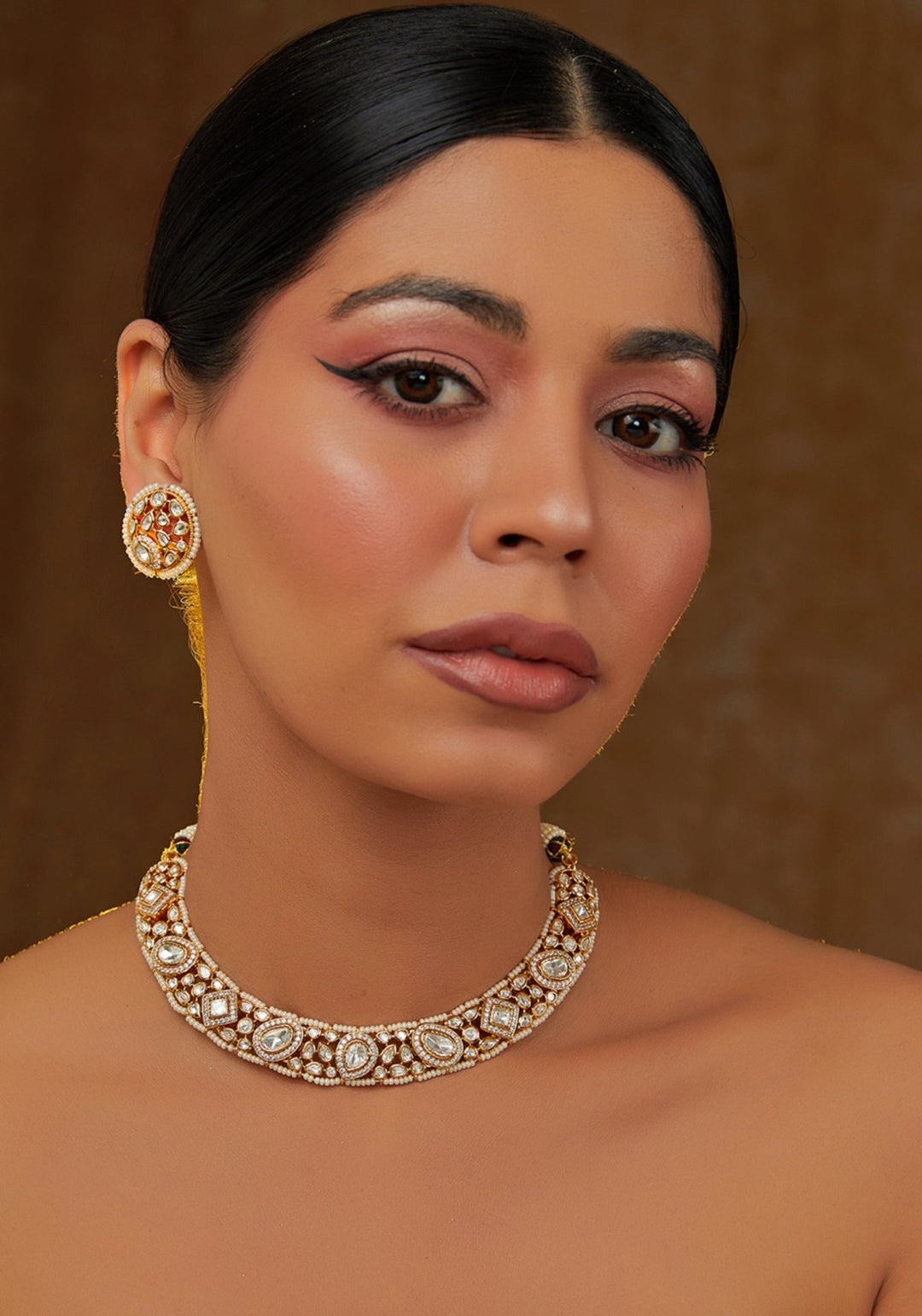 Gold Plated Geometric Pattern Kundan Choker Necklace Set Zevar by Geeta - Fabilicious Fashion