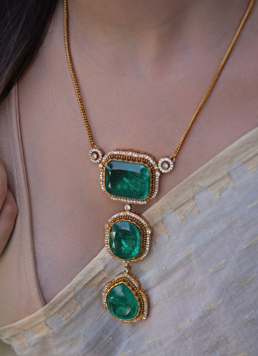Do Taara Gold Plated Green Victorian NecklaceFabilicious Fashion