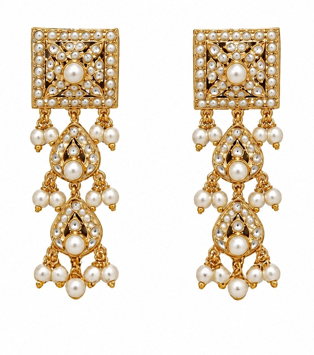 Vivinia By Vidhi Mehra Gold Plated Handcrafted Jadau Choker SetFabilicious Fashion
