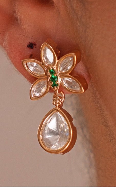 Gold Plated Kundan Necklace Set With Green Stone Zevar by Geeta - Fabilicious Fashion