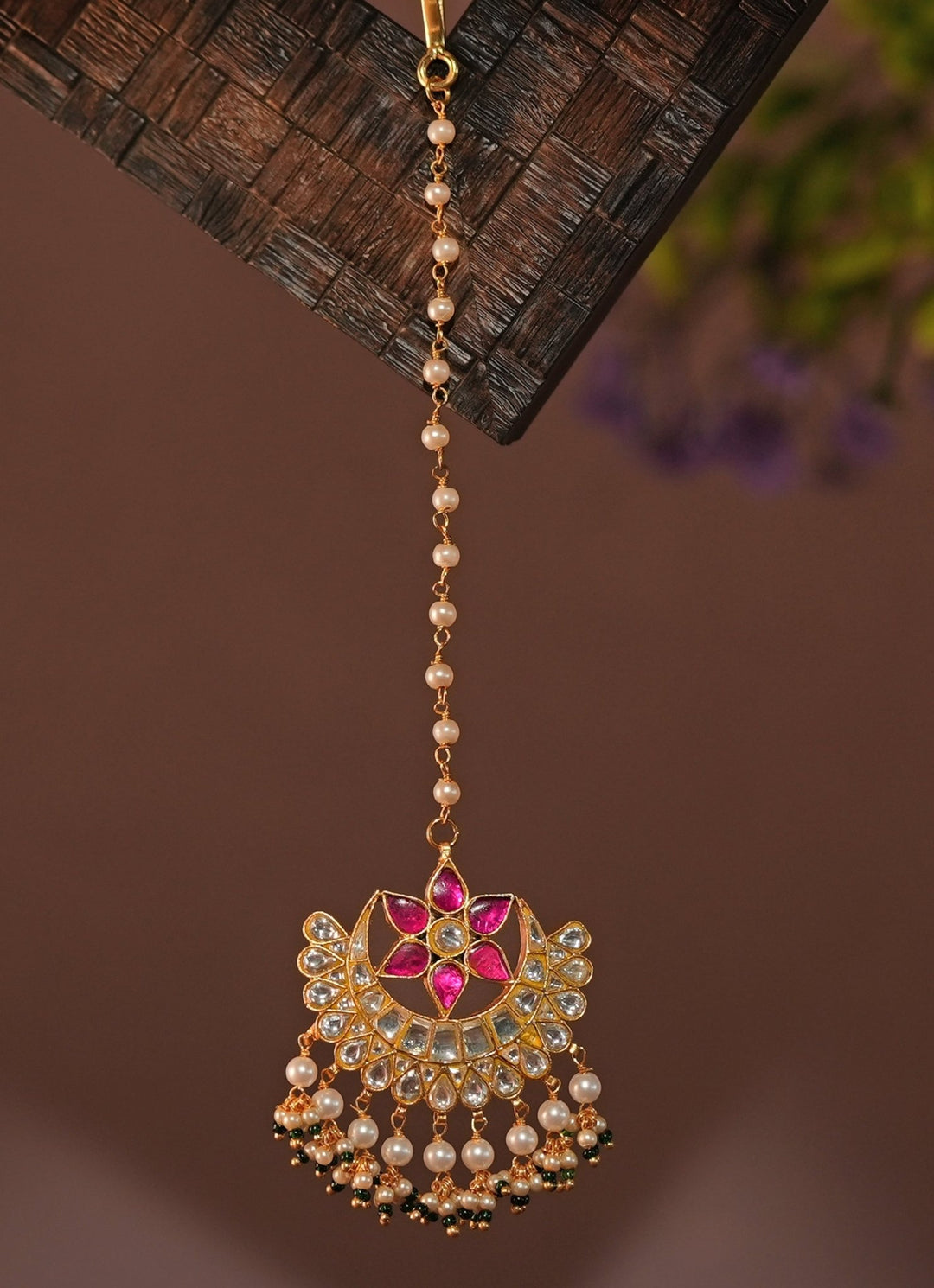 Gold Plated Pink And White Jadtar Maang Tikka With White Hangings Kalyani Indian Jewelry - Fabilicious Fashion