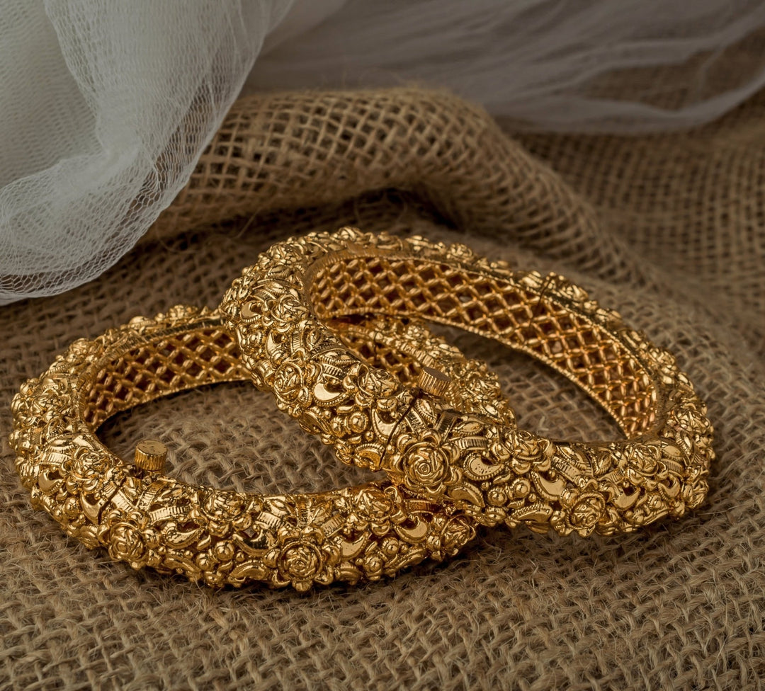 Vivinia by Vidhi Mehra Gold Plated Vintage Textured Bangle SetFabilicious Fashion