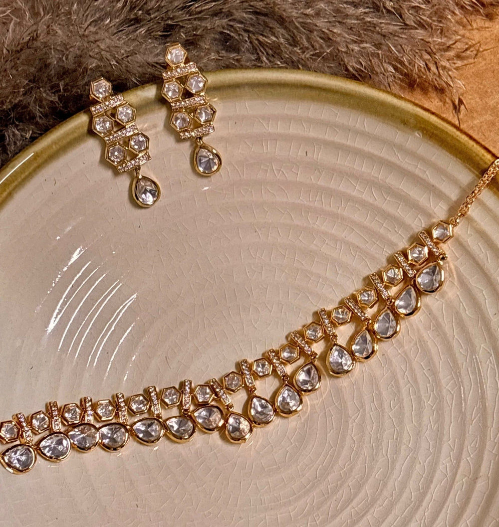 Naymee Gold Polki And Kundan Necklace SetFabilicious Fashion