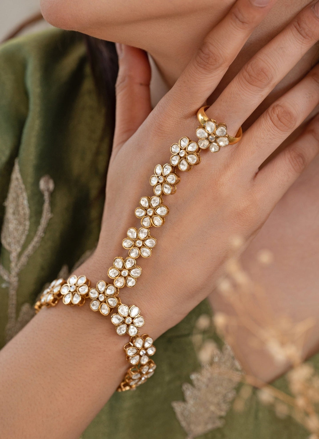 Do Taara Gold Polki Floral HathphoolFabilicious Fashion