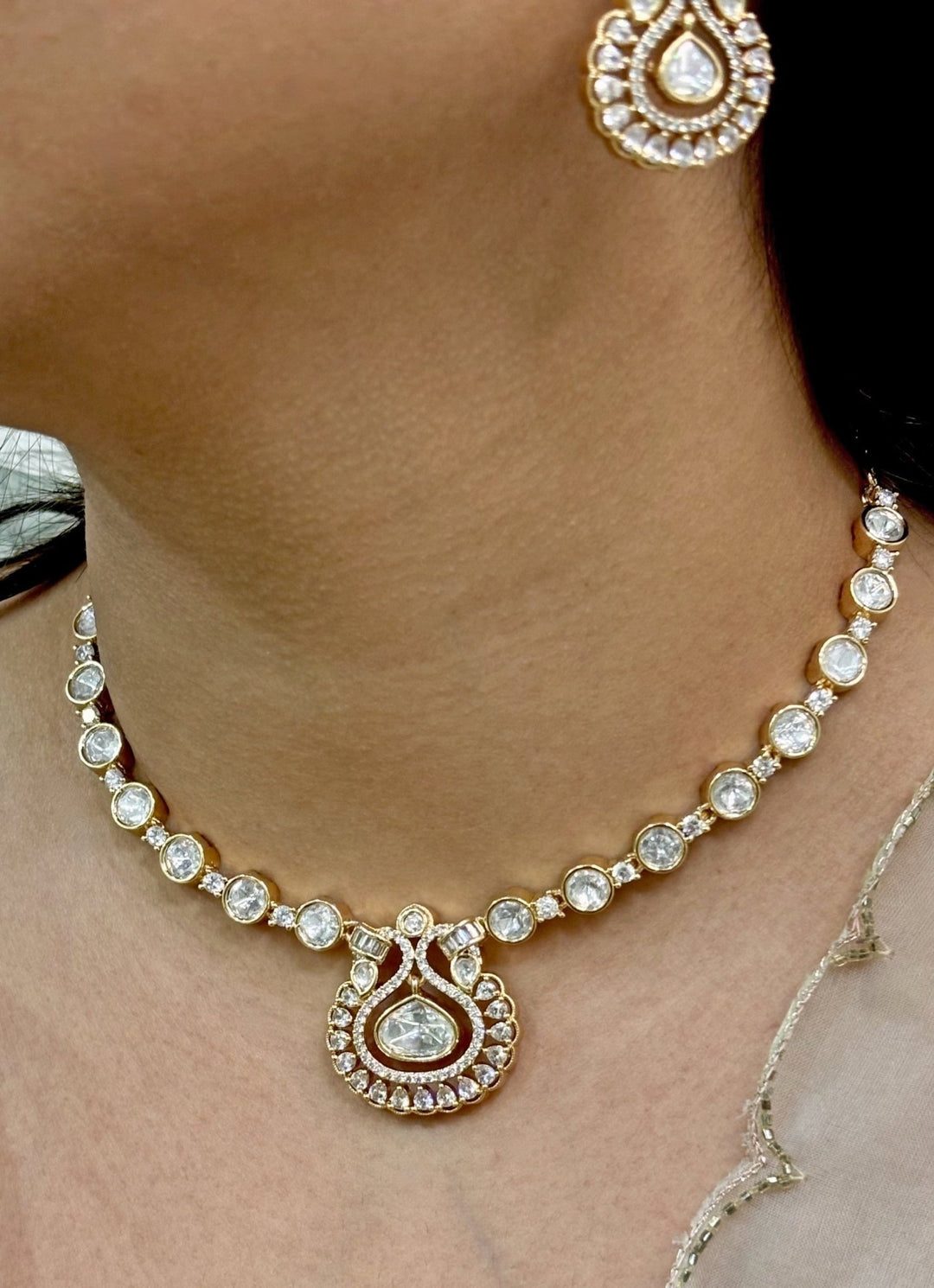 Naymee Gold Polki Necklace SetFabilicious Fashion