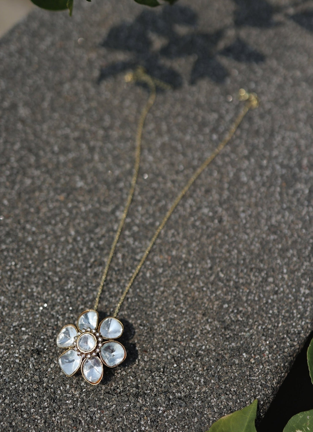 Do Taara Gold Polki Pendant NecklaceFabilicious Fashion