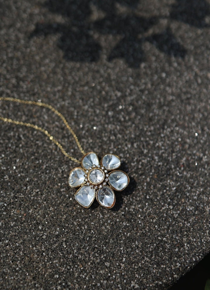 Do Taara Gold Polki Pendant NecklaceFabilicious Fashion