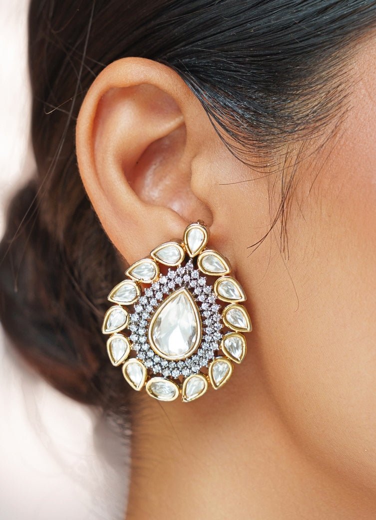 Gold Stone And Faux Diamonds Polki Necklace Set Zevar by Geeta - Fabilicious Fashion