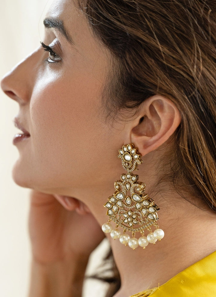 Do Taara Gold Victorian Floral Polki EarringsFabilicious Fashion