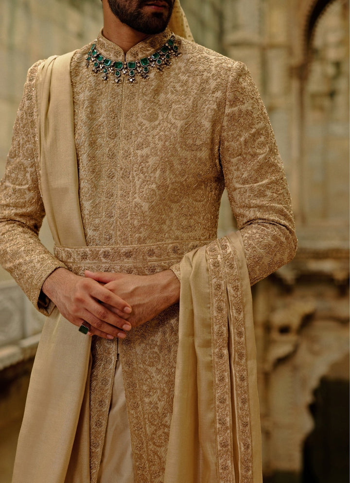 Gold Woven Banarasi Sherwani Set Nitika Gujral - Men - Fabilicious Fashion