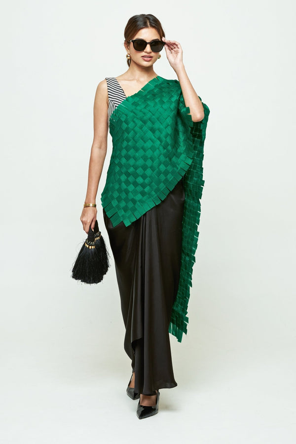 Sobariko green and black organza concept saree set from the Pataka festive edit