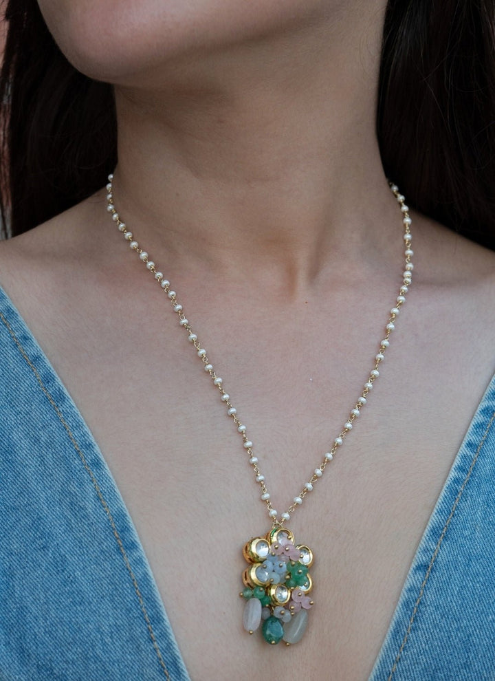 Do Taara Green And Gold Kundan NecklaceFabilicious Fashion
