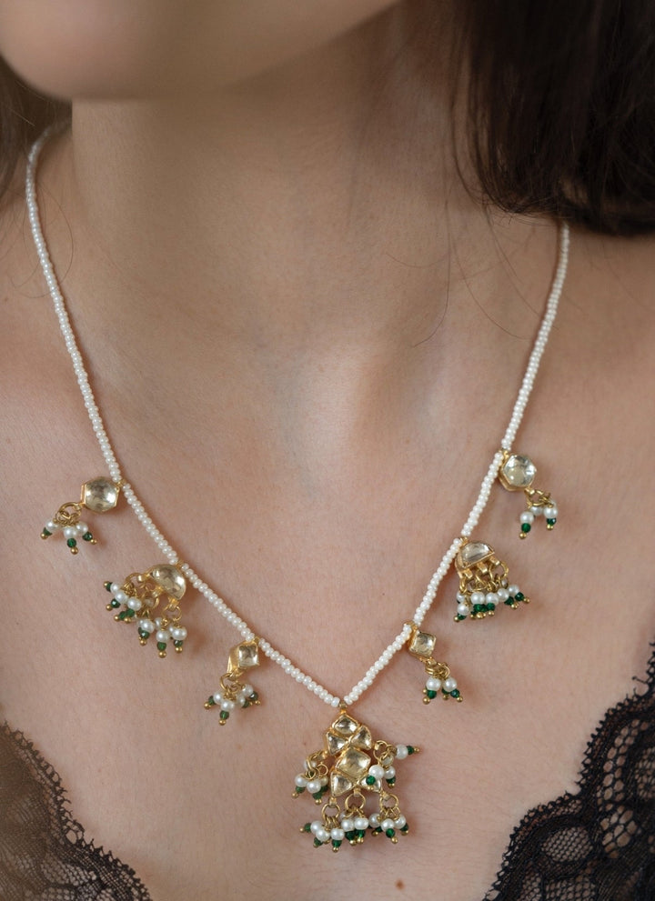 Do Taara Green And Gold Kundan NecklaceFabilicious Fashion
