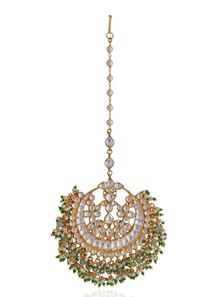 Green And White Jadtar Maang Tikka Riana by Shikha Jindal - Fabilicious Fashion