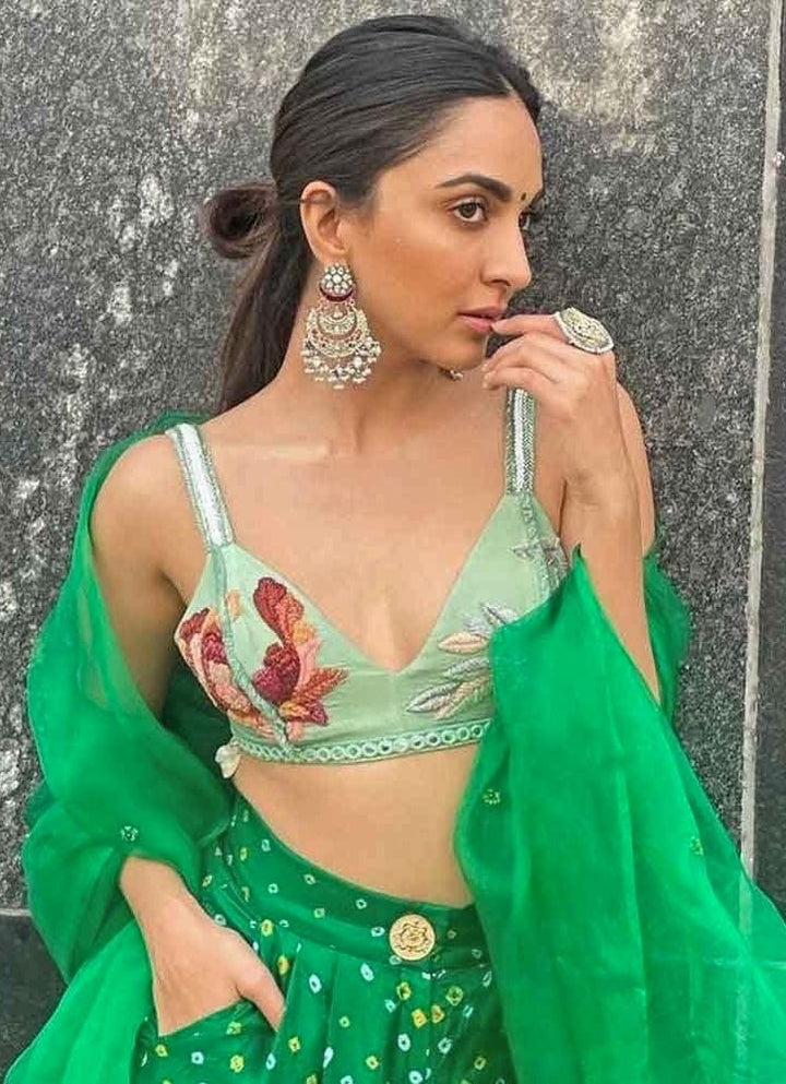 The Little Black Bow Green Bandhani Silk Pants SetFabilicious Fashion