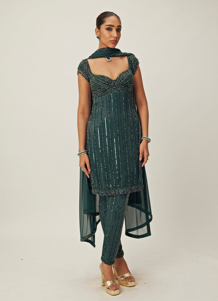 Green Crystal And Sequin Hand Embroidered Kurta Pant Set Vvani By Vani Vats - Fabilicious Fashion
