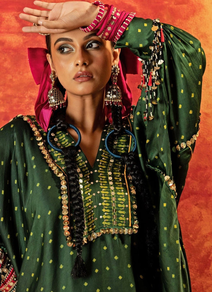 Green Embroidered And Hand - Blocked Satin Kurta With Pants Prahnaaya - Fabilicious Fashion