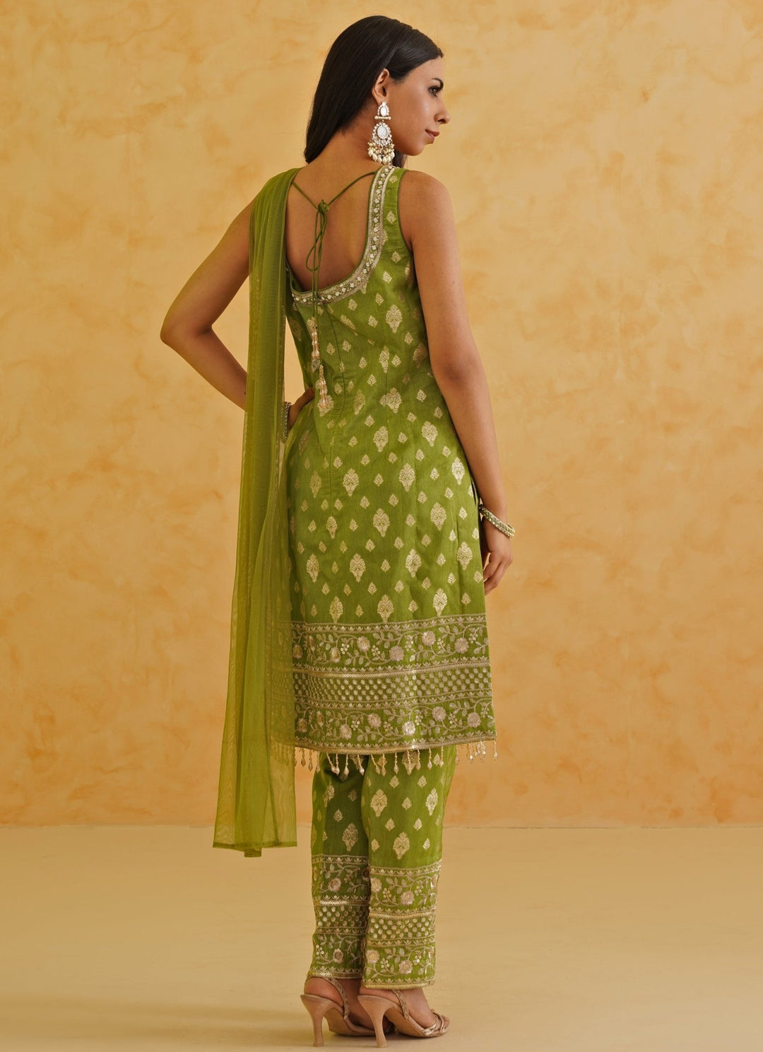 Green Embroidered Brocade Kurta Pant Set Deepika Chadha - Fabilicious Fashion