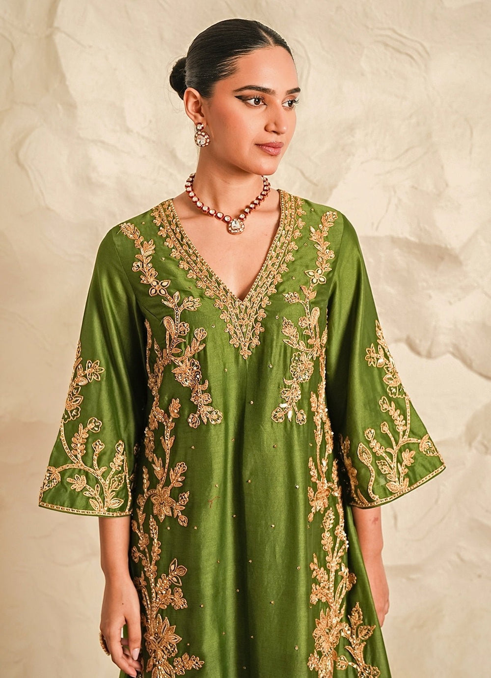 Nidhika Shekhar Green Embroidered Chanderi Kurta Pants SetFabilicious Fashion