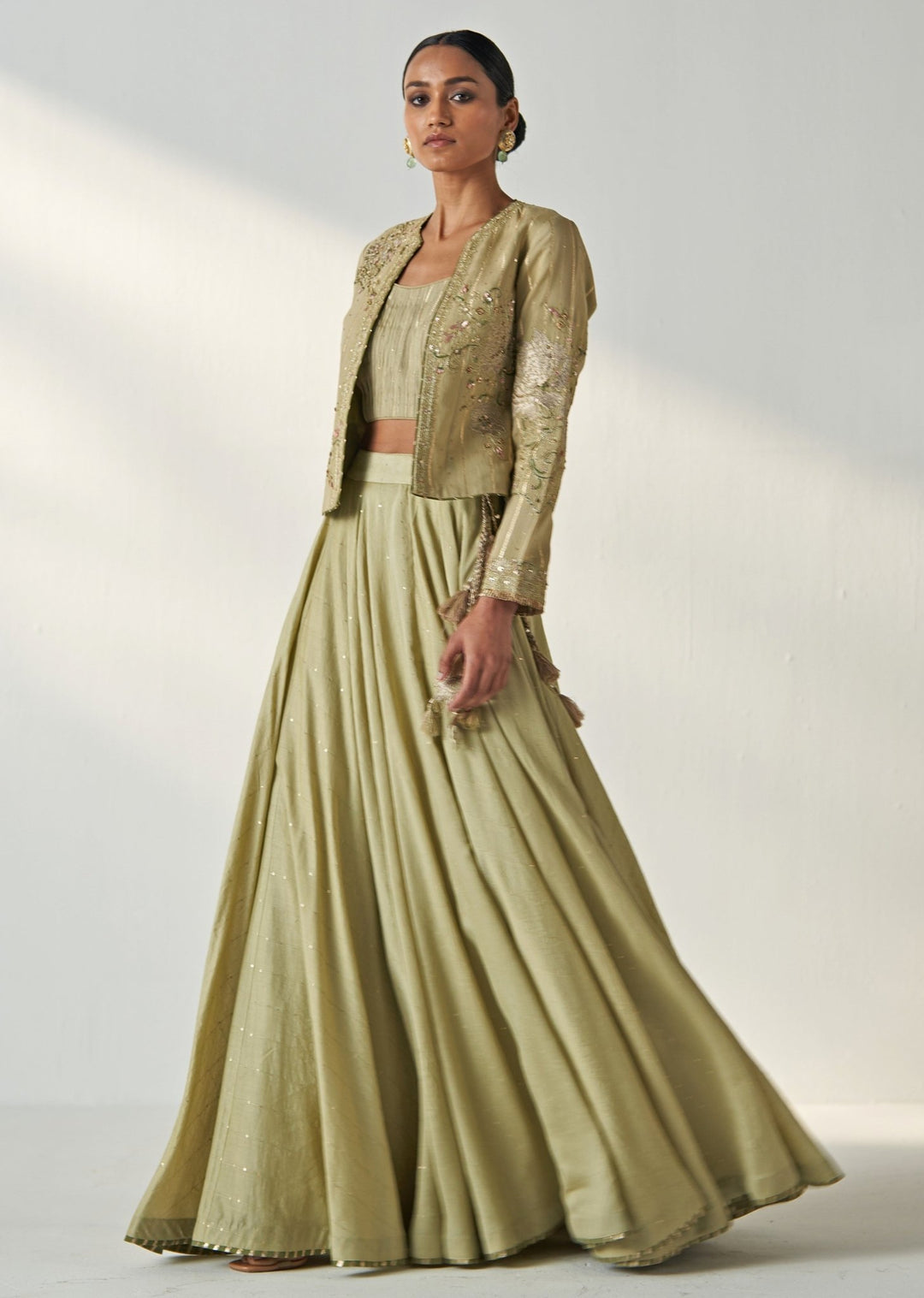 Green Embroidered Chanderi Lehenga Set With Jacket Studio Bagechaa - Fabilicious Fashion