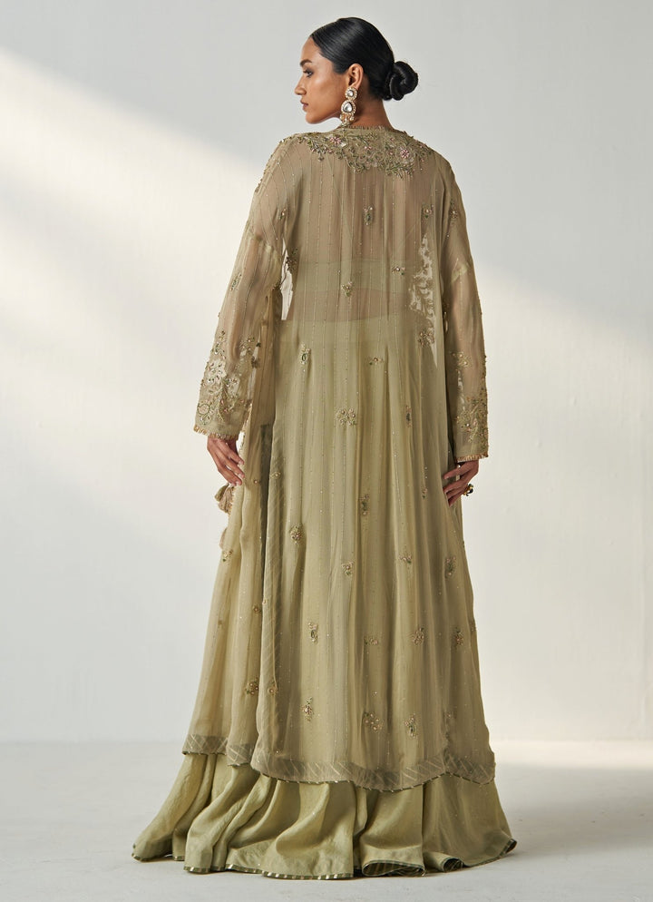 Green Embroidered Chanderi Lehenga With Cape Jacket Studio Bagechaa - Fabilicious Fashion