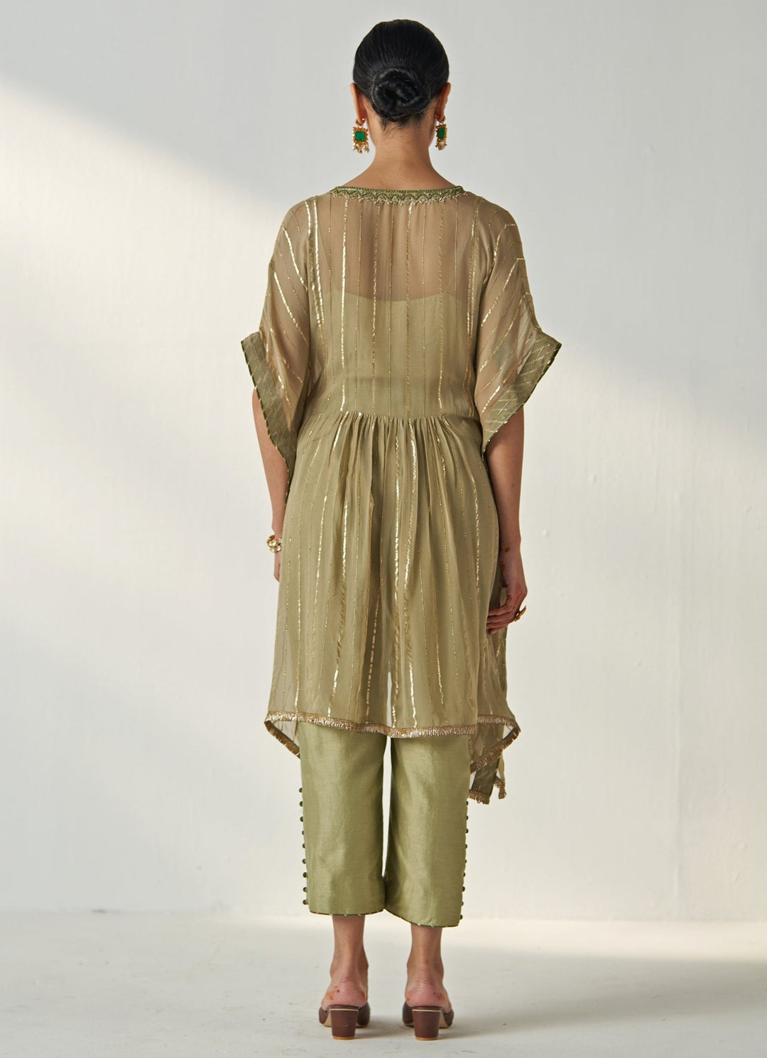 Green Embroidered Kaftan Kurta Pant Set Studio Bagechaa - Fabilicious Fashion
