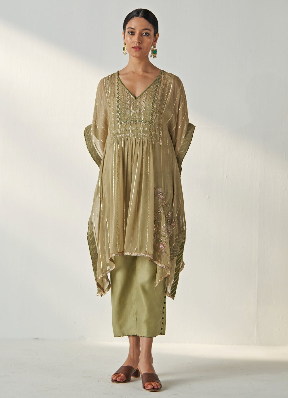 Green Embroidered Kaftan Kurta Pant Set Studio Bagechaa - Fabilicious Fashion