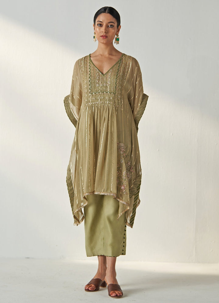 Green Embroidered Kaftan Kurta Pant Set Studio Bagechaa - Fabilicious Fashion