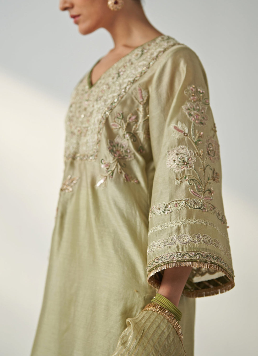 Green Embroidered Kurta Pant Set Studio Bagechaa - Fabilicious Fashion