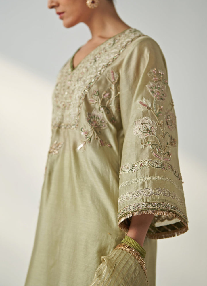 Green Embroidered Kurta Pant Set Studio Bagechaa - Fabilicious Fashion