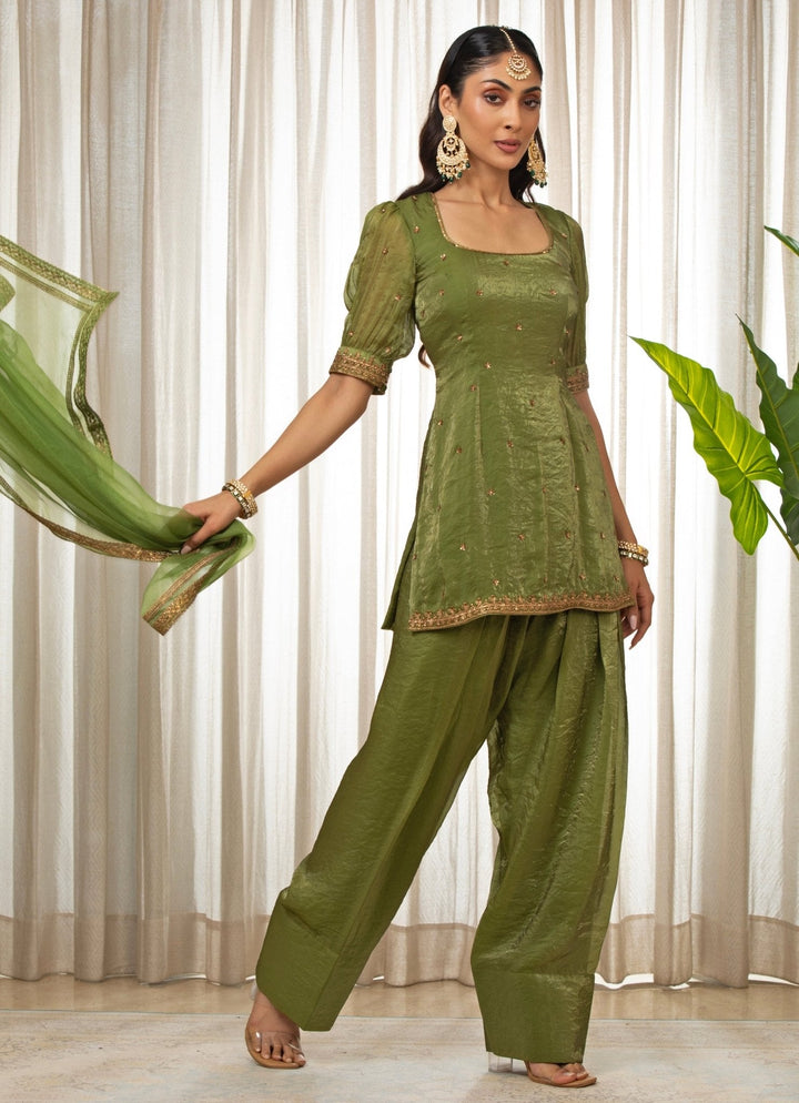 Green Embroidered Kurta Salwar Set Esha Koul - Fabilicious Fashion