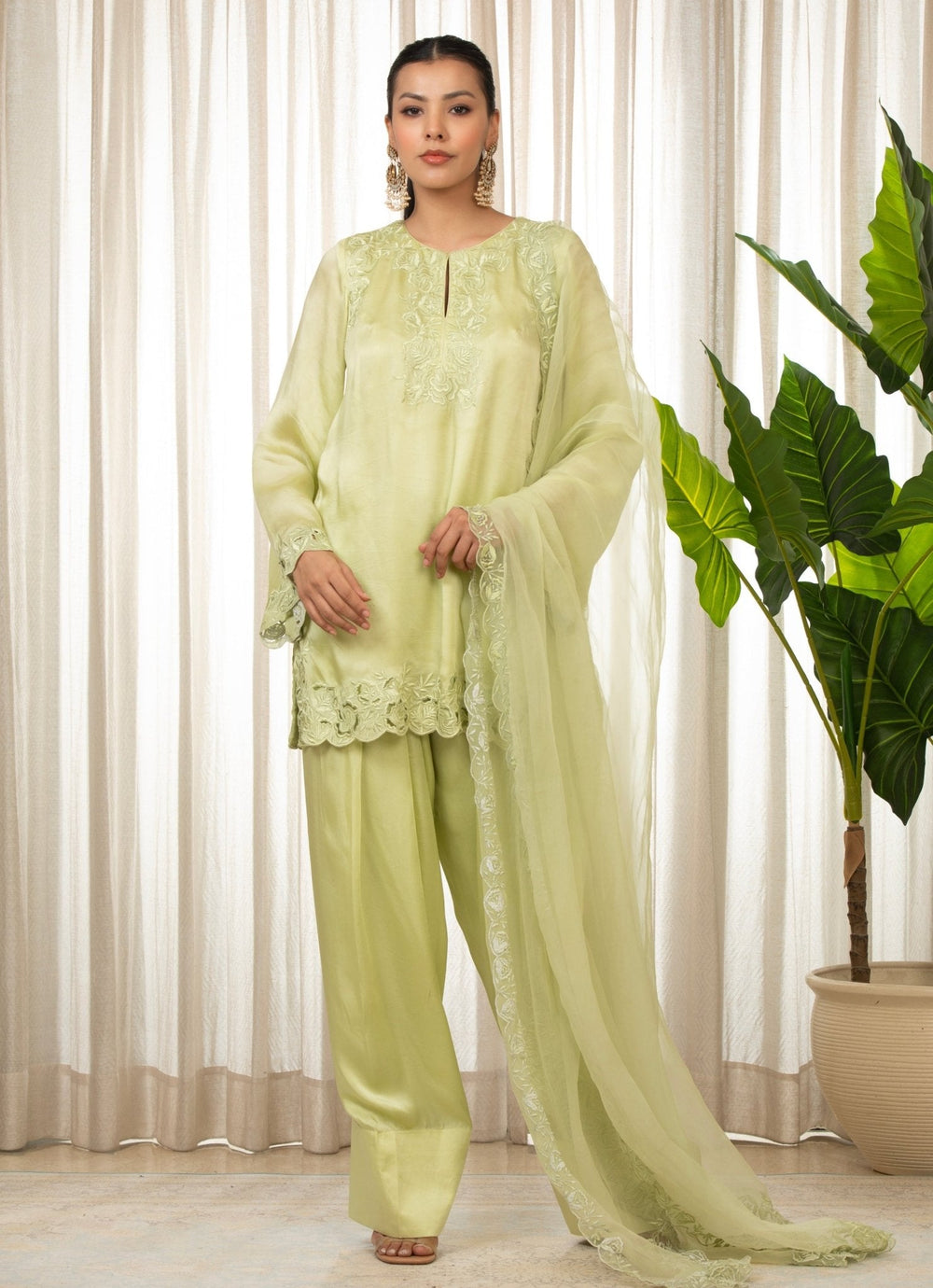 Green Embroidered Satin Kurta Salwar Set Esha Koul - Fabilicious Fashion