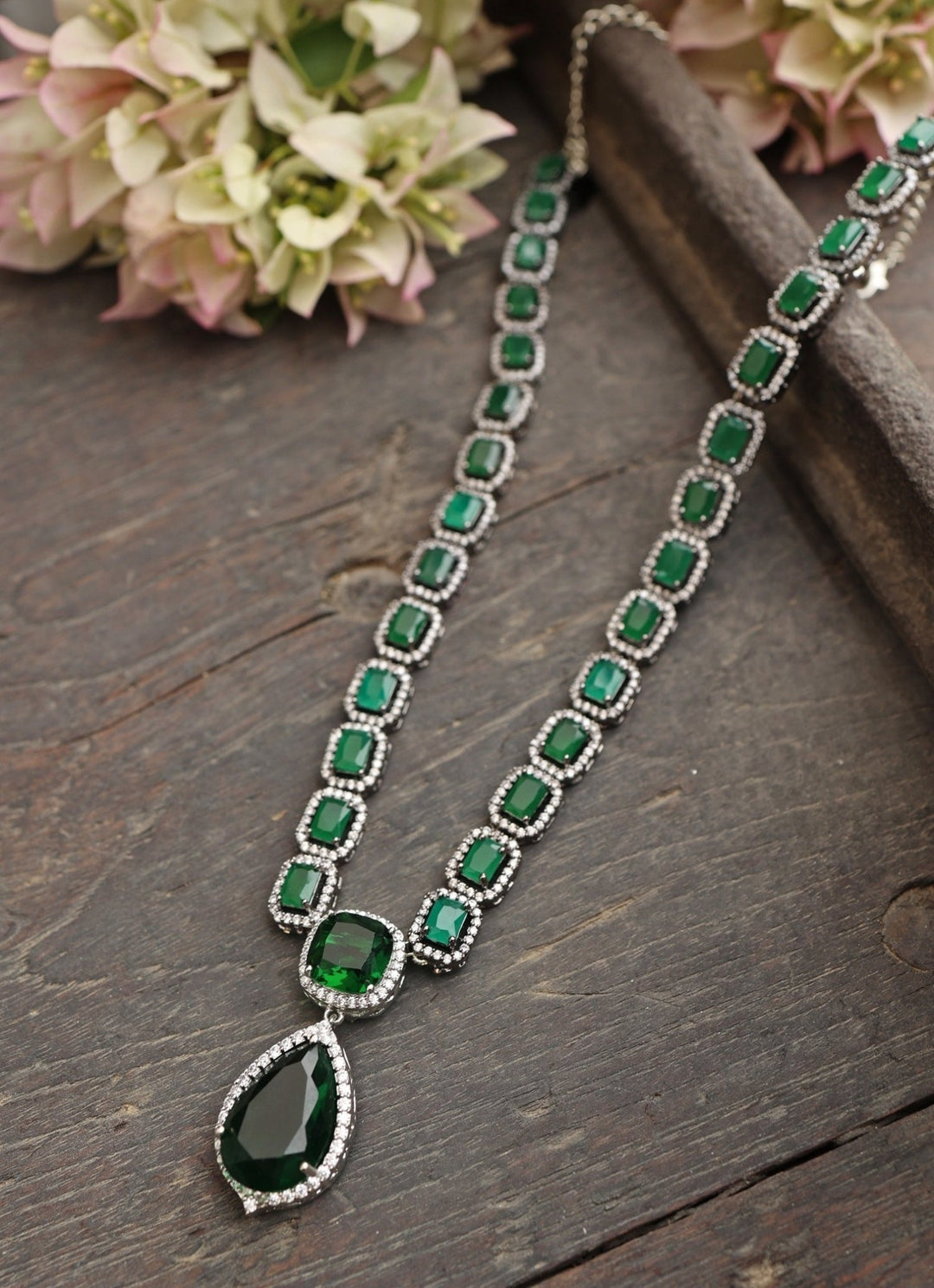 Do Taara Green Faux Diamond NecklaceFabilicious Fashion