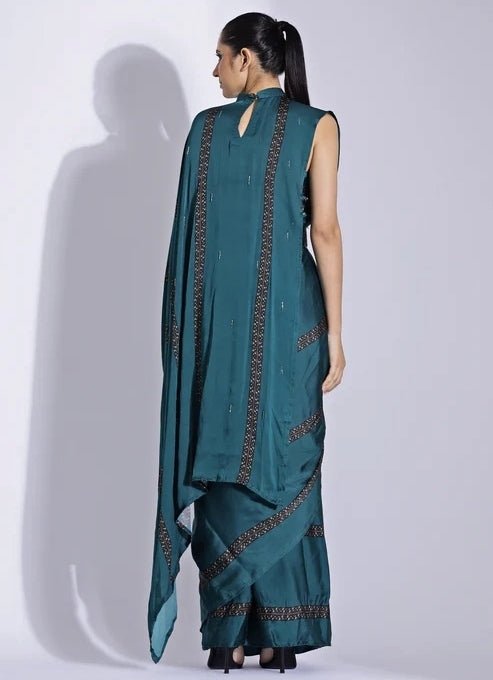 Studio Surbhi Green Georgette Satin Collar-Pallu Pre-Draped SareeFabilicious Fashion