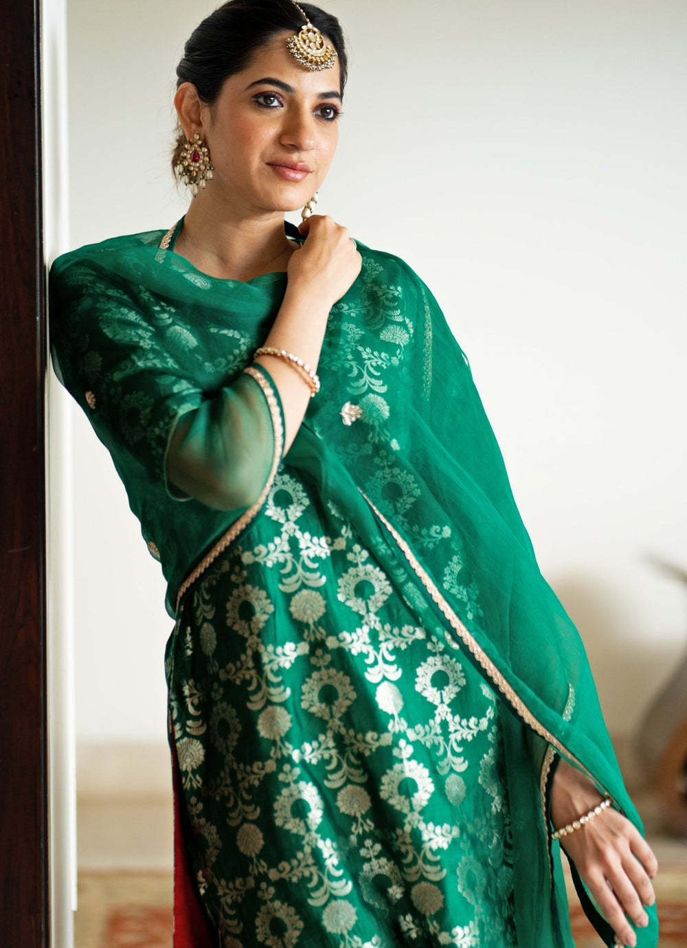 Green Jaal Weaved Brocade Silk Kurta Pant Set Sobariko - Fabilicious Fashion