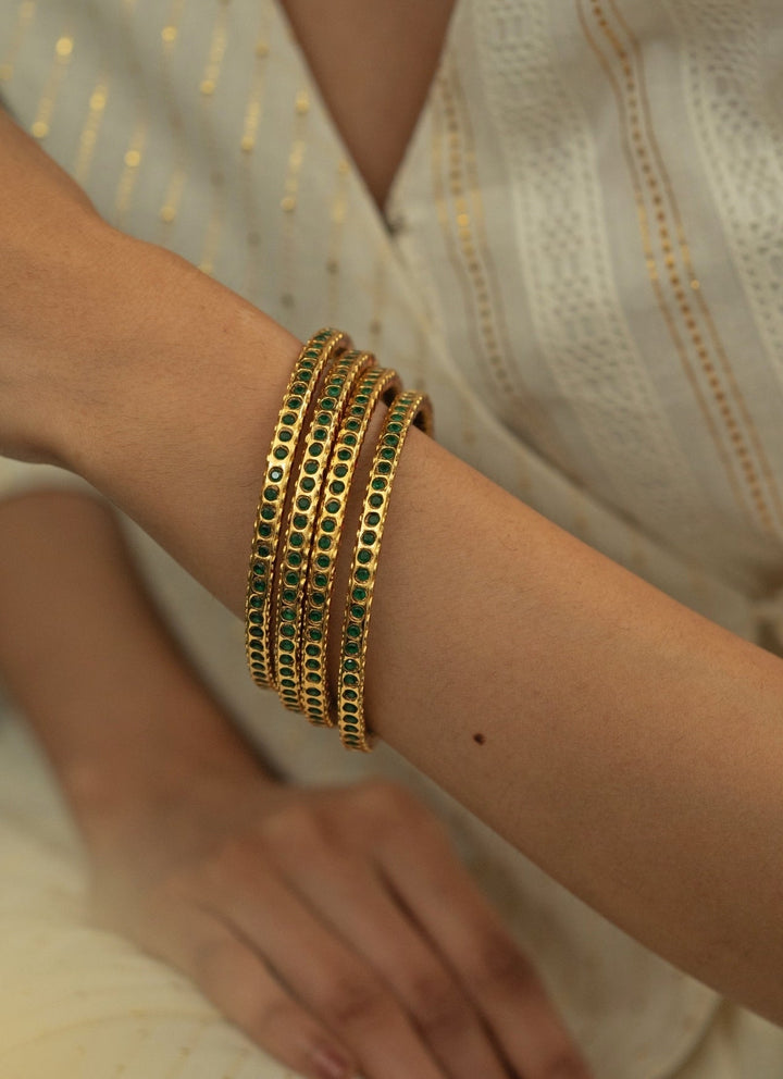 Do Taara Green Jadau Bangle SetFabilicious Fashion