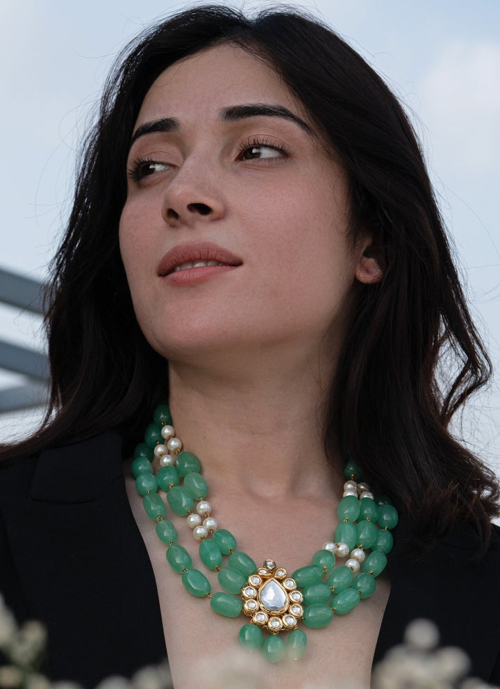 Do Taara Green Kundan And Pearl NecklaceFabilicious Fashion