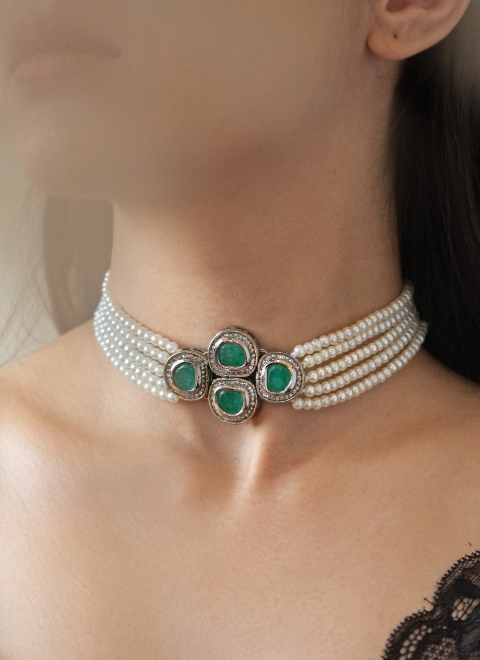 Do Taara Green Kundan Pearl Necklace SetFabilicious Fashion