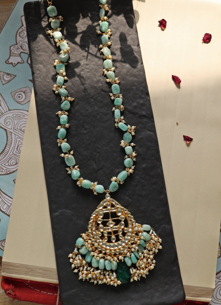 Do Taara Green Kundan Pendant NecklaceFabilicious Fashion