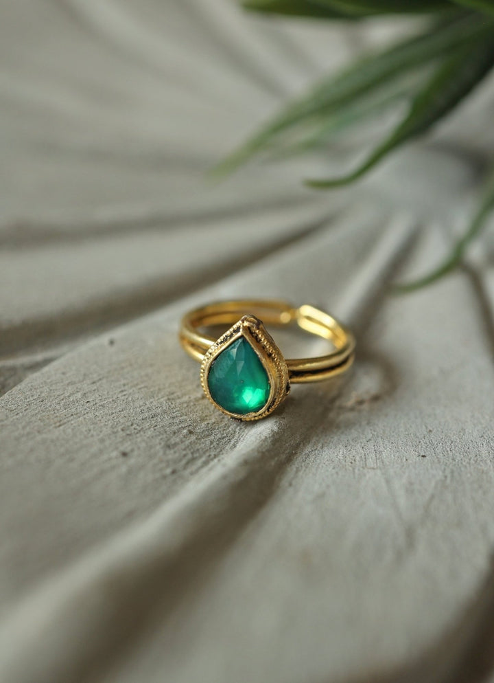 Do Taara Green Kundan RingFabilicious Fashion