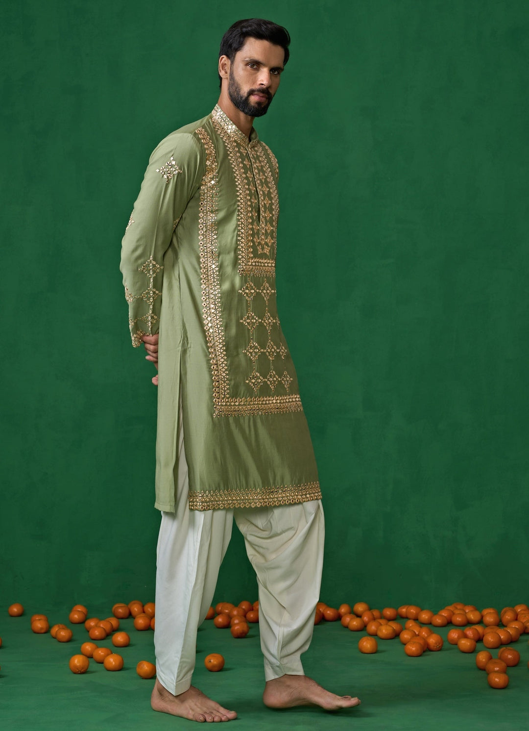 Green Mirror Embroidered Silk Kurta Set Kalpraag - Fabilicious Fashion