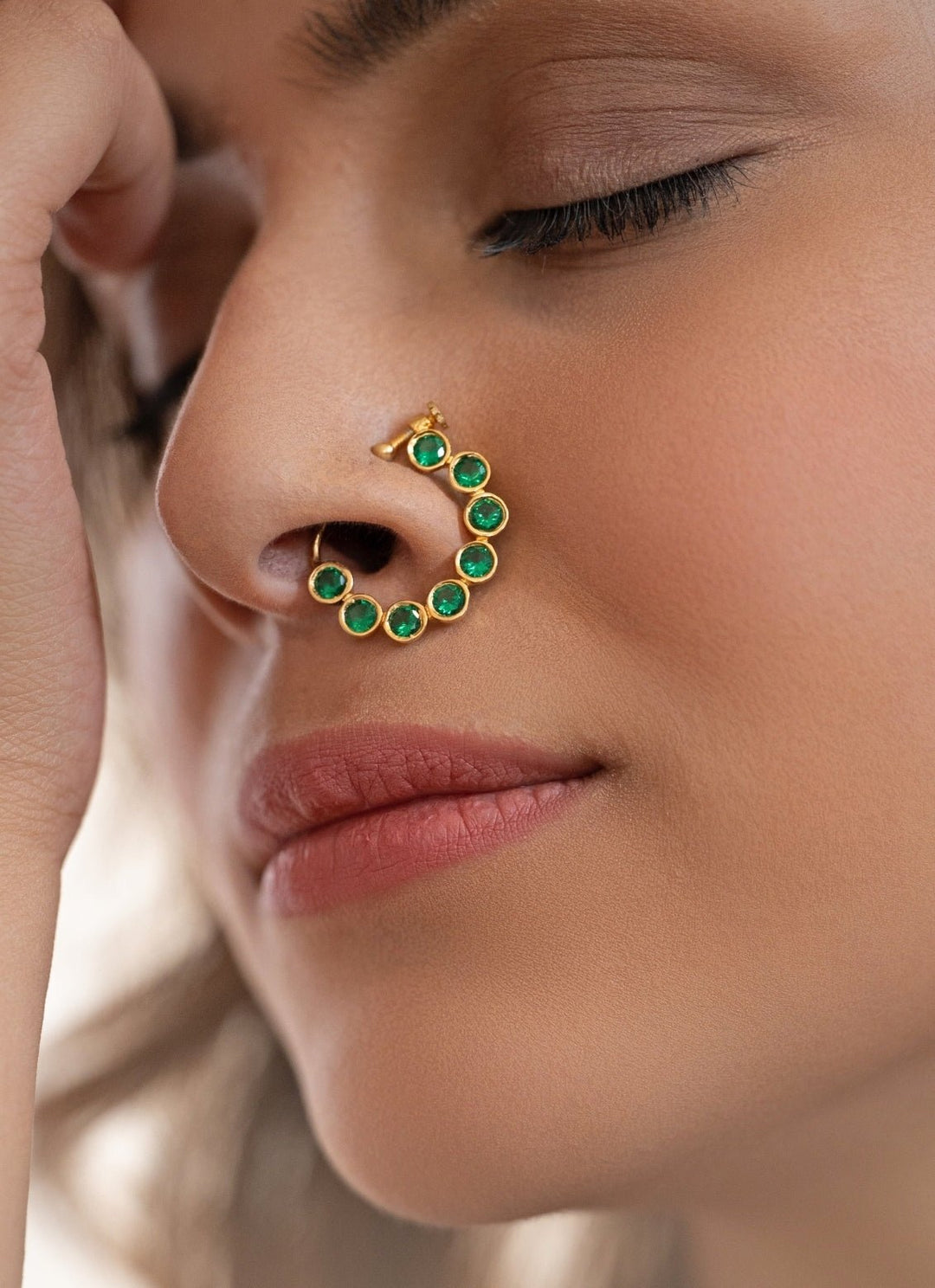 Do Taara Green NosepinFabilicious Fashion
