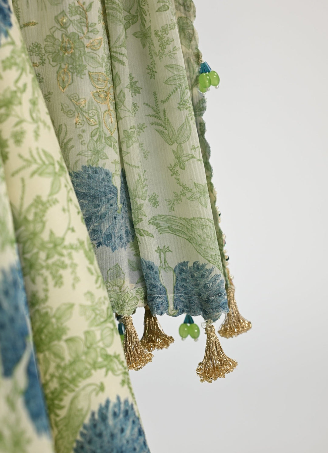 Green Printed Chinon Pre - Draped Saree With Embroidered Blouse Juhi Bengani - Fabilicious Fashion