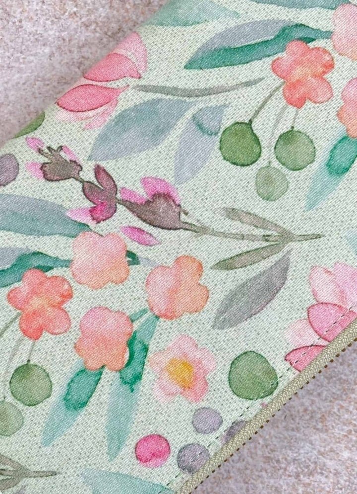 Green Printed Zip Wallet AMYRA - Fabilicious Fashion