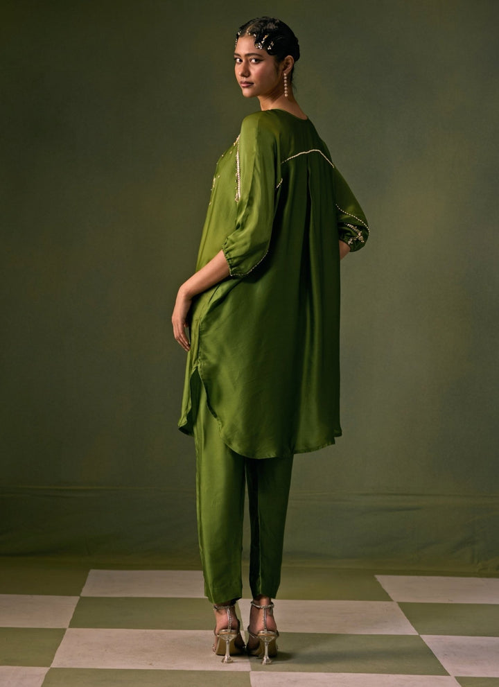 Prahnaaya Green Satin Kurta Pants SetFabilicious Fashion