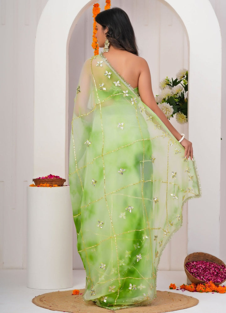 Geroo Jaipur Green Shaded Georgette SareeFabilicious Fashion