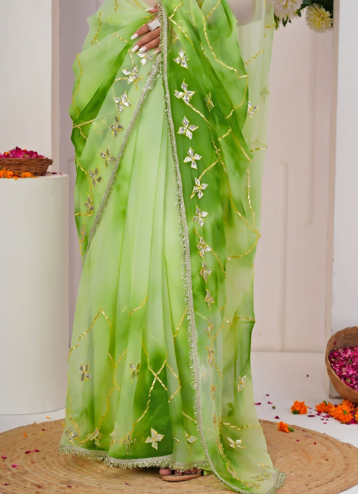 Geroo Jaipur Green Shaded Georgette SareeFabilicious Fashion