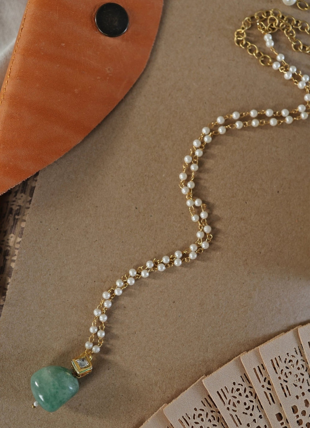 Do Taara Green Stone Kundan Pearl NecklaceFabilicious Fashion
